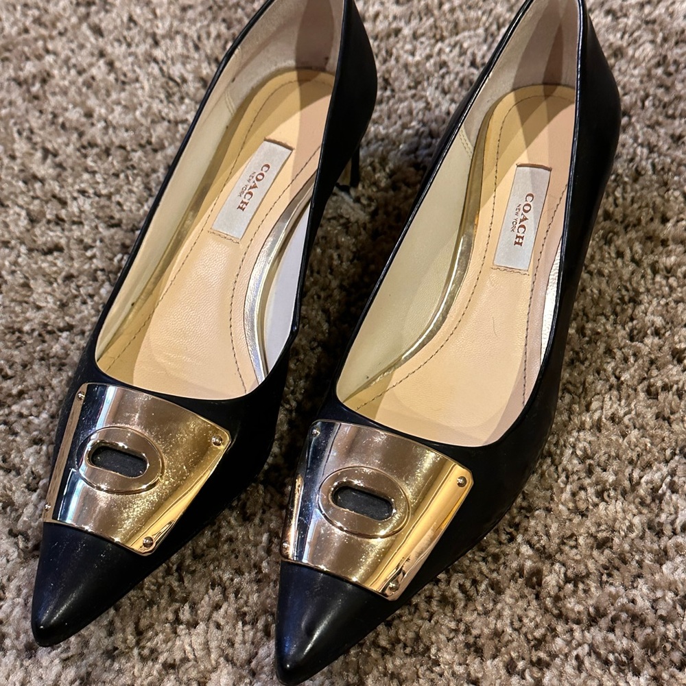 Coach Black Pumps